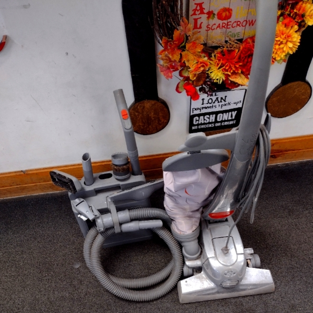 Kirby Sentra vacuum/shampoo system